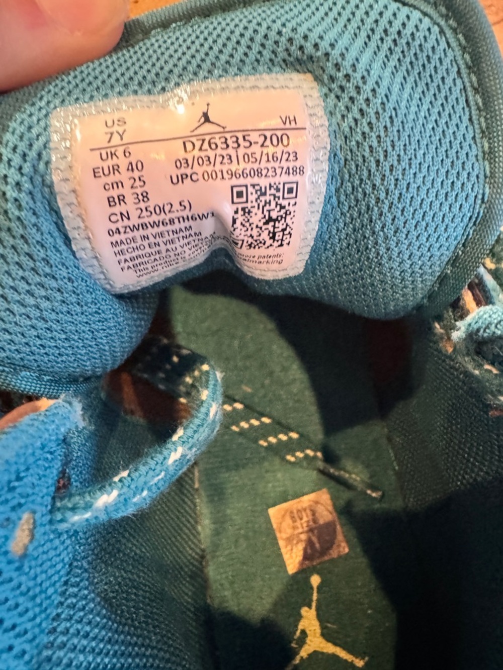 Jordan 1’S Women’s/Or Kids' Mid-Top Sneakers in Brown, Tan & Teal - Picture 6 of 10